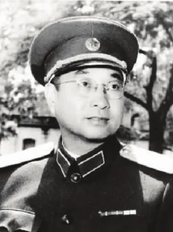 【HEF黨建小課堂100講】第四十八講：陳賡抓陳賡，“你信不信？國民黨的作戰廳長給我們送情報”(圖5)