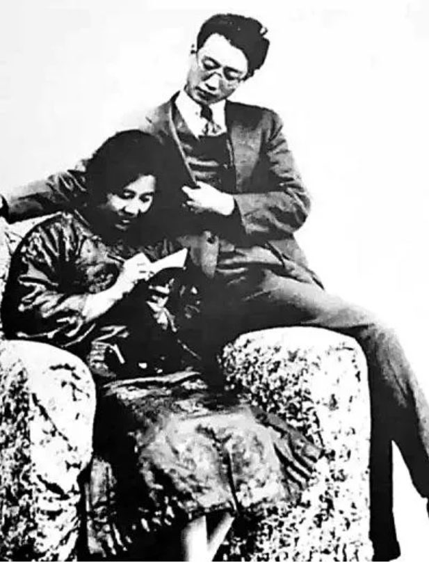 【HEF黨建小課堂100講】第五十二講：“何日相聚？念、念、念、念！”左權(quán)給妻女的最后一封家書……(圖3)