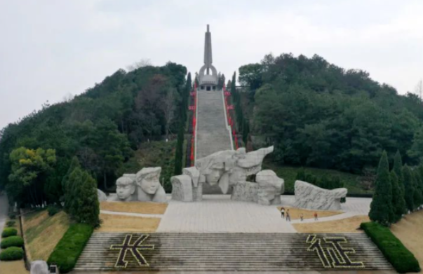 【HEF黨建小課堂100講】第六十二講：一口井里有100多紅軍戰(zhàn)士遺骸，他們犧牲時只有15至25歲！(圖7)