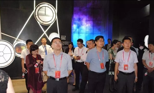 總部企業(yè)開放日——走進漢能集團總部(圖2) 總部企業(yè)開放日——走進漢能集團總部(圖2)